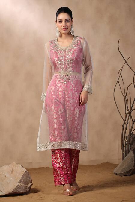 Palak Khandelwal Embroidered Kurta With Brocade Pant Set 