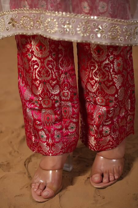 Shop Palak Khandelwal Pink Organza, Brocade Gota Patti, Pearls Round Embroidered Kurta With Pant Set Shop_Palak Khandelwal_Pink Organza, Brocade Gota Patti, Pearls Round Embroidered Kurta With Pant Set