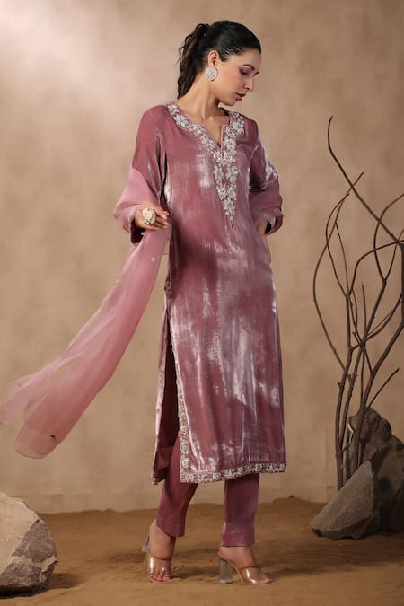 Shop_Palak Khandelwal_Pink Velvet, Chanderi, Organza Embroidery, Sequins, Pearls, Floral Kurta Set _Online_at_Aza_Fashions