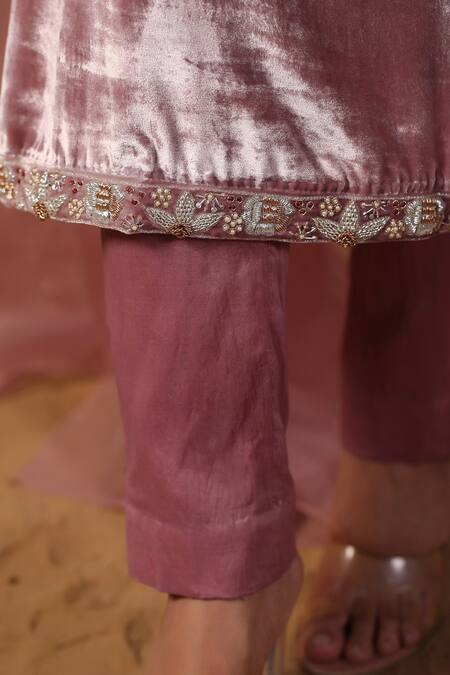 Shop_Palak Khandelwal_Pink Velvet, Chanderi, Organza Embroidery, Sequins, Pearls, Floral Kurta Set 