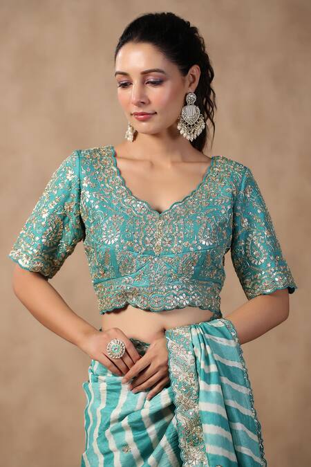 Buy_Palak Khandelwal_Green Silk Gota Patti, Sequins, Pearls V-neck Leheriya Saree With Blouse 