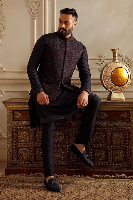 Vanshik Bloom Garden Embroidered Bundi Kurta Set 