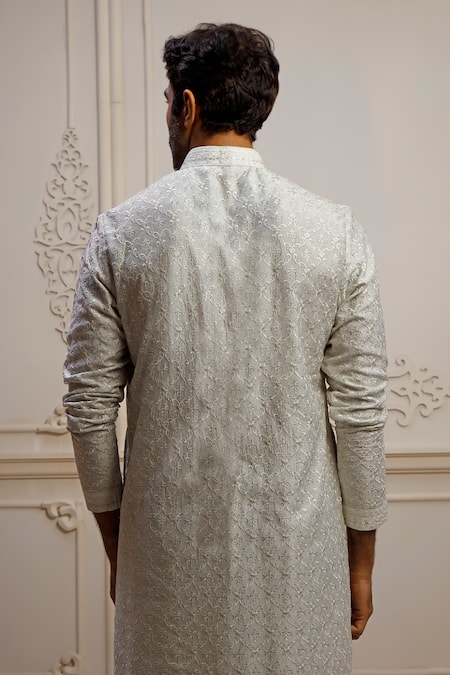 Vanshik Bloom Jaal Embroidered Kurta Set 