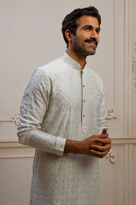 Vanshik_Green Silk Embroidery Damask Bloom Jaal Kurta Set _Online_at_Aza_Fashions