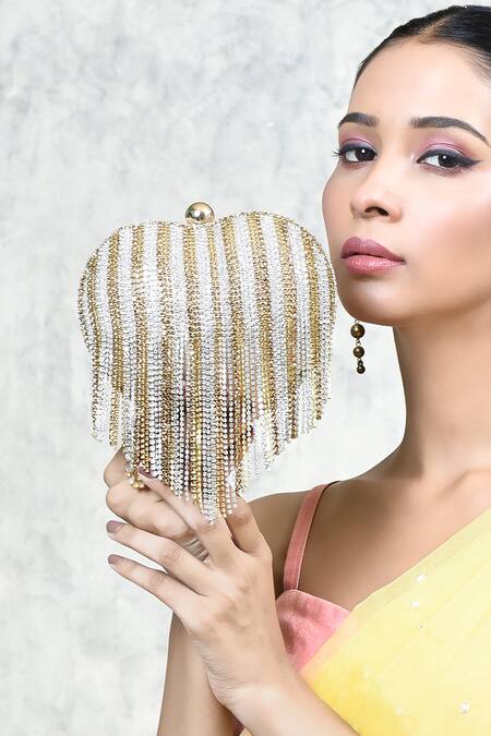 Buy_Aloha By PS_Silver Studs, Tassels Love Story Heart Shaped Embellished Clutch 