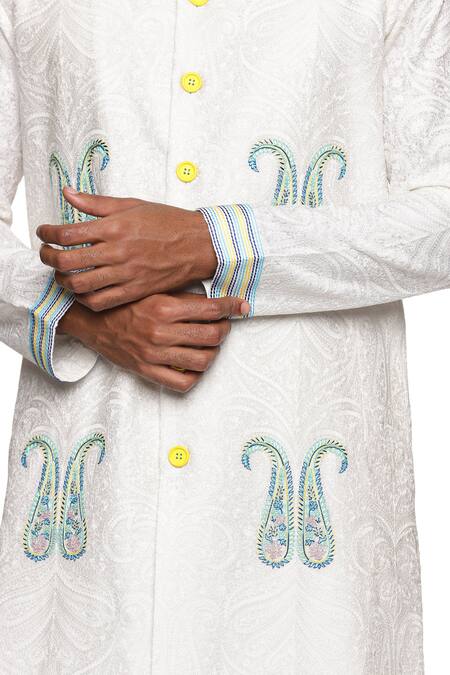 Shop_Paresh Lamba Signatures_White Chanderi Silk Embroidered Floral Kurta  _Online_at_Aza_Fashions
