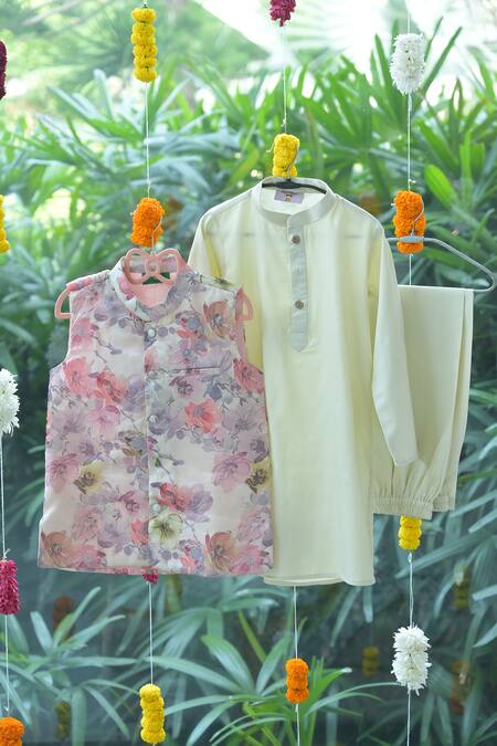 The Plum Bum_Ivory Linen, Satin, Cotton Embroidery Floral Print Bundi Kurta Set _Online_at_Aza_Fashions