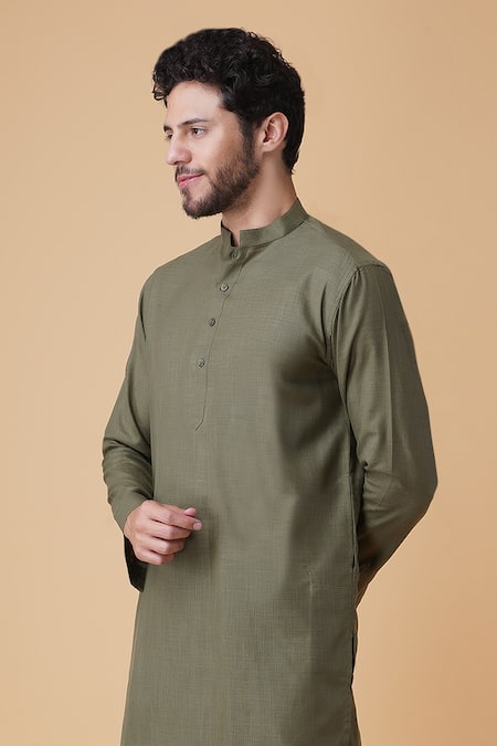 Shop_Manish Nagdeo_Green Silk Embroidery Floral Bundi Kurta Set _Online_at_Aza_Fashions