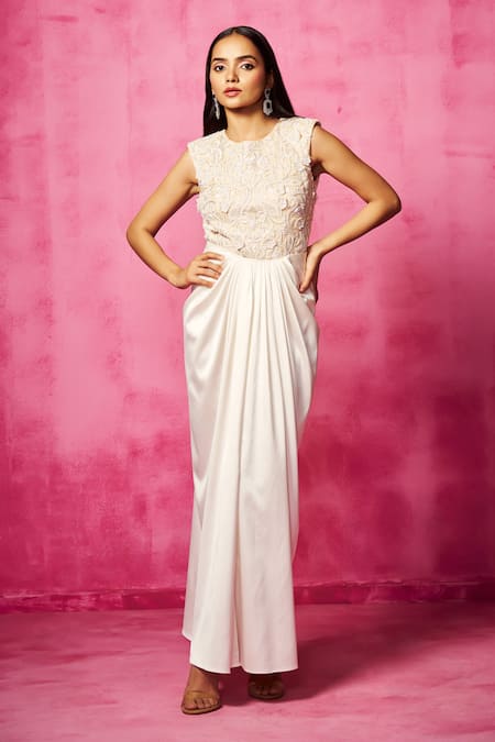 Neha Gursahani Off White Bodysuit Organza And Lycra Embroidered & Pre-draped Skirt Set 