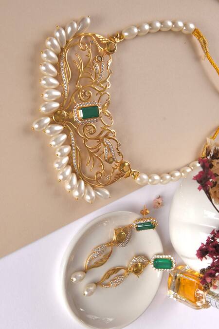 Totapari_Green Pearls, Stones Embellished Royal Rendition Necklace Set _Online_at_Aza_Fashions