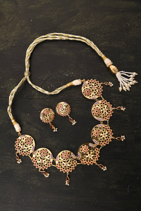 Totapari Shabnam Semi Precious Stone Studded Necklace Set 