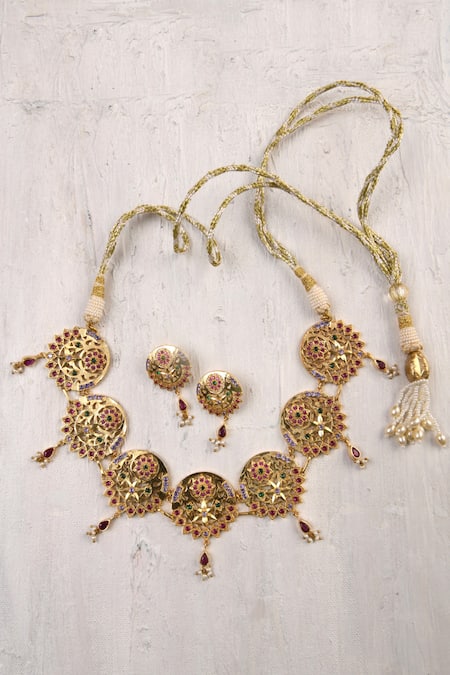 Totapari Shabnam Semi Precious Stone Studded Necklace Set 