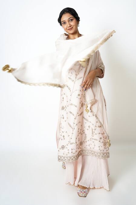 Buy Kameez Green Chanderi, Muslin, Cotton, Organza Floral Vine Gota Work Kurta Palazzo Set Online at Aza Fashions Buy_Kameez_Green Chanderi, Muslin, Cotton, Organza Floral Vine Gota Work Kurta Palazzo Set _Online_at_Aza_Fashions