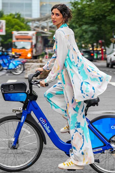 Payal Singhal_Off White Crepe Printed Ikat Splash Jacket Spread Collar Willow Palazzo Set _at_Aza_Fashions