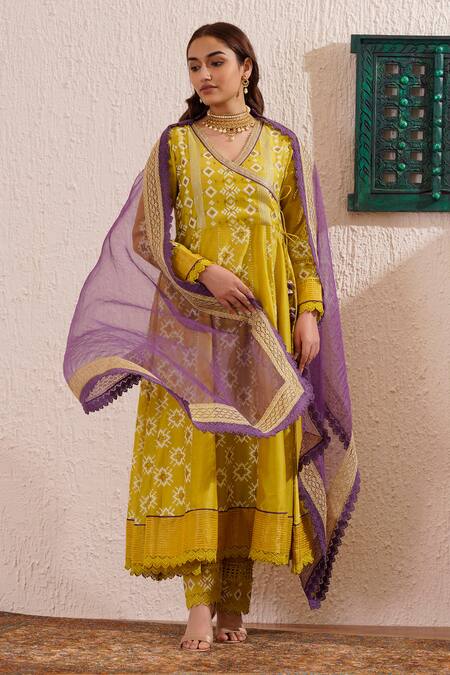 Shop_OMI_Green Chanderi Lace V-neck Block Print Angarkha Kurta Pant Set _Online_at_Aza_Fashions