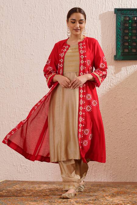 Buy_Omi_Red Chanderi Embroidery Round Neck Floral Block Print Jacket Pant Set _Online_at_Aza_Fashions