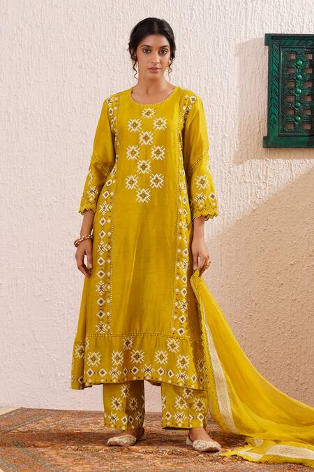 OMI Green Silk, Organza Embroidery, Bloom Block Print Panelled Anarkali Pant Set Online at Aza Fashions OMI_Green Silk, Organza Embroidery, Bloom Block Print Panelled Anarkali Pant Set _Online_at_Aza_Fashions