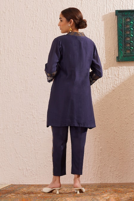 Shop_Omi_Blue Chanderi Embroidery V-neck Flora Block Print Tunic Pant Set _at_Aza_Fashions