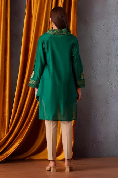 OMI Floral Patch Embroidered Tunic 