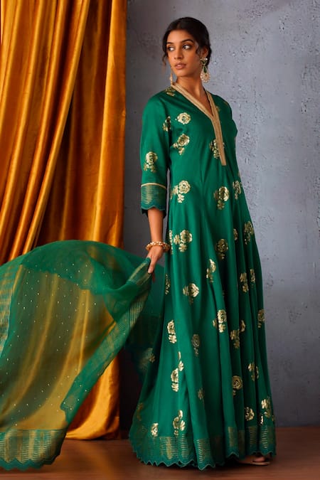 Buy Green Chanderi Embroidered Sequin V Neck Flared Anarkali With Dupatta  For Women by OMI Online at Aza Fashions.