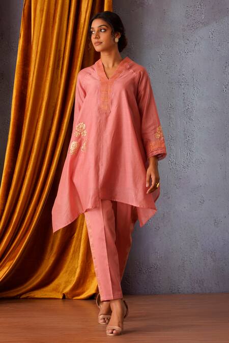 Buy_OMI_Pink Chanderi Sequins V-neck Asymmetric Floral Embroidered Tunic Pant Set _Online_at_Aza_Fashions