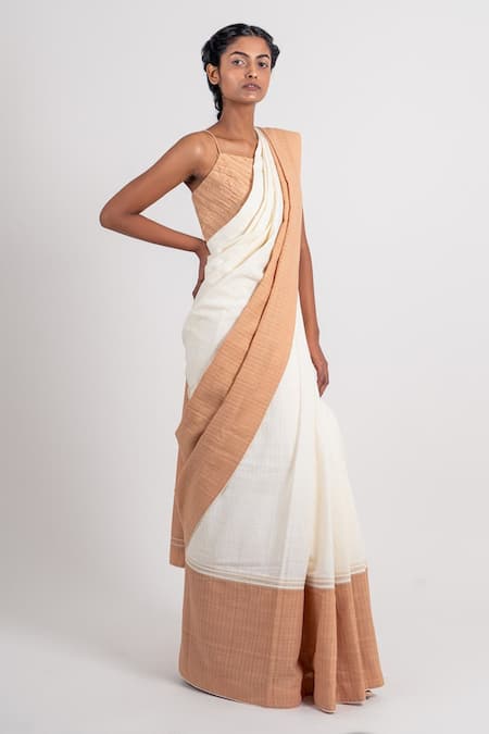 AHMEV Contrast Border Saree 