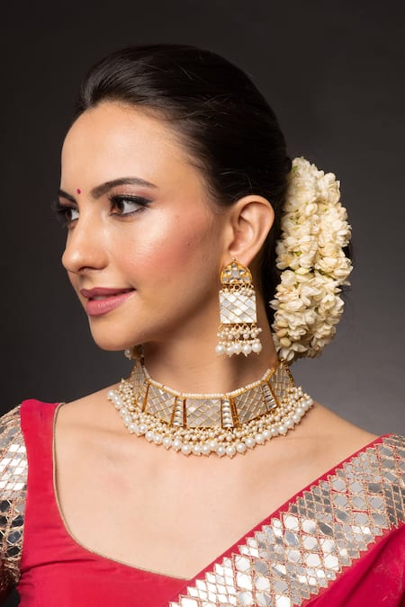 Queens Jewels Aalaya Mother of Pearls Choker Set 