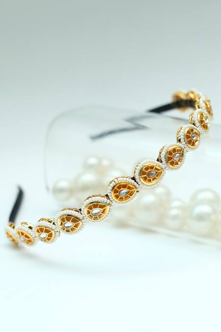Shop Foot Fuel Gold Beads, Stones Teardrop Embellished Broach Hairband Shop_Foot Fuel_Gold Beads, Stones Teardrop Embellished Broach Hairband