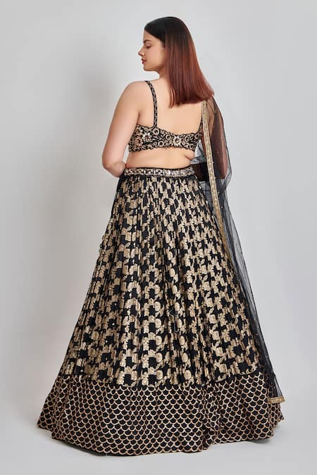Meenagurnam Bloom Garden Embroidered Lehenga Blouse Set 