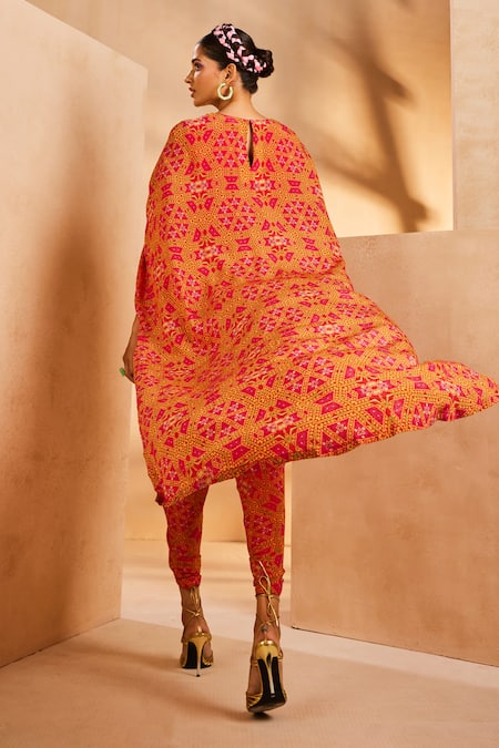 Shop Aneesh Agarwaal Pink Crepe Mirrors, Sequins Split V-neck Tie Dye Print Kurta And Dhoti Pant Set at Aza Fashions Shop_Aneesh Agarwaal_Pink Crepe Mirrors, Sequins Split V-neck Tie Dye Print Kurta And Dhoti Pant Set _at_Aza_Fashions