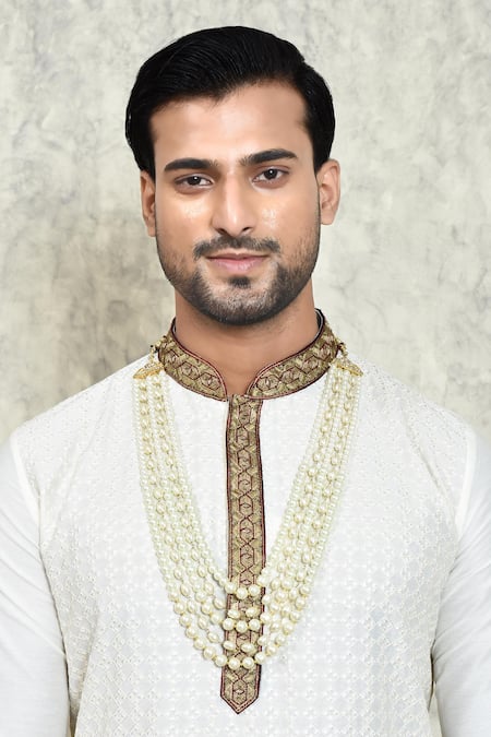 Arihant Rai Sinha Crystal & Pearl Embellished Layered Mala 