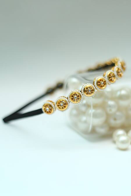 Foot Fuel_Gold Beads, Stones Embellished Round Broach Hairband _Online_at_Aza_Fashions