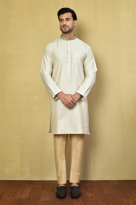 Arihant Rai Sinha Cotton Collar Embroidered Kurta & Pyjama Set 