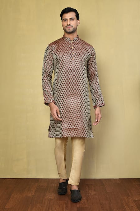 Arihant Rai Sinha Straight Jacquard Pattern Kurta With Pyjama 