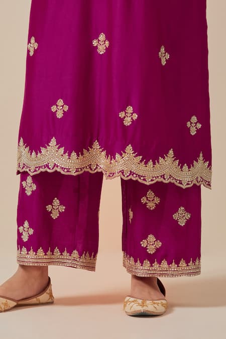 Shop Ikshita Choudhary Magenta Chanderi Silk, Tissue, Organza Cut Work, Beads, Geometric Kurta Set Online at Aza Fashions Shop_Ikshita Choudhary_Magenta Chanderi Silk, Tissue, Organza Cut Work, Beads, Geometric Kurta Set _Online_at_Aza_Fashions