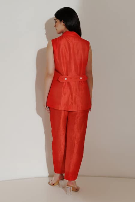 Kavya Singh Kundu Belinda Handwoven Mulberry Silk Jacket With Trouser 