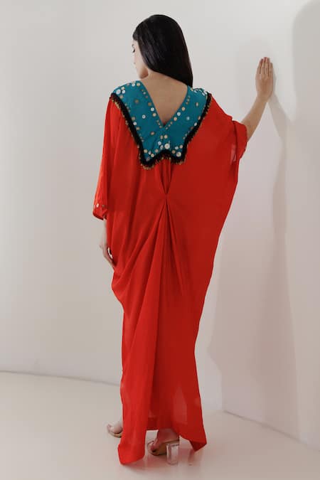 Shop Kavya Singh Kundu Red Handloom Cotton Embroidery V-neck Anka Handwoven Mulberry Silk Kaftan at Aza Fashions Shop_Kavya Singh Kundu_Red Handloom Cotton Embroidery V-neck Anka Handwoven Mulberry Silk Kaftan _at_Aza_Fashions