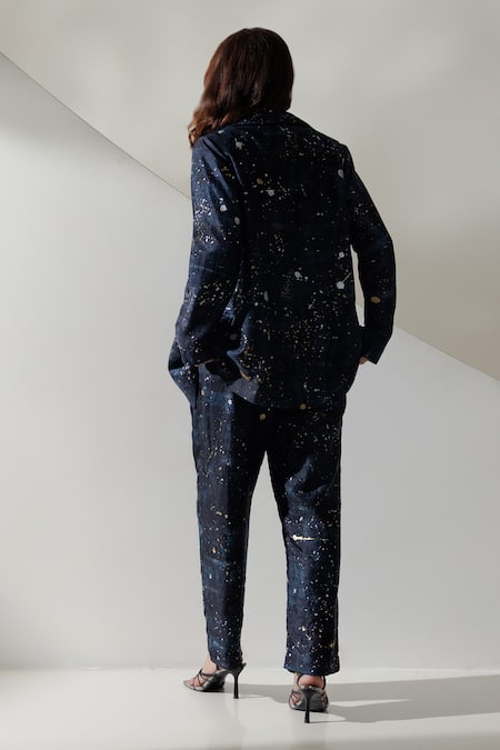 Shop Kavya Singh Kundu Black Silk, Handloom Cotton Nova Handwoven Mulberry Blazer With Trouser at Aza Fashions Shop_Kavya Singh Kundu_Black Silk, Handloom Cotton Nova Handwoven Mulberry Blazer With Trouser _at_Aza_Fashions