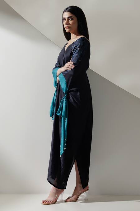 Kavya Singh Kundu Black Handloom Cotton Rhinestones V-neck Sitara Handwoven Mulberry Silk Kaftan Online at Aza Fashions Kavya Singh Kundu_Black Handloom Cotton Rhinestones V-neck Sitara Handwoven Mulberry Silk Kaftan _Online_at_Aza_Fashions