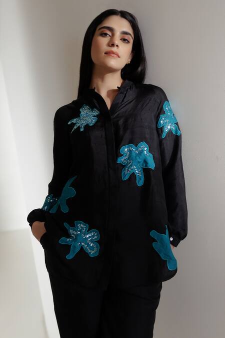 Shop Kavya Singh Kundu Black Applique V-neck Cyrus Handwoven Mulberry Silk Shirt With Trouser Online at Aza Fashions Shop_Kavya Singh Kundu_Black Applique V-neck Cyrus Handwoven Mulberry Silk Shirt With Trouser _Online_at_Aza_Fashions