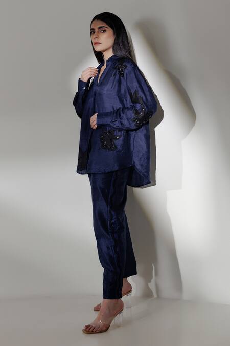 Kavya Singh Kundu Blue Silk Sequins V-neck Sedna Handwoven Mulberry Shirt With Trouser Online at Aza Fashions Kavya Singh Kundu_Blue Silk Sequins V-neck Sedna Handwoven Mulberry Shirt With Trouser _Online_at_Aza_Fashions