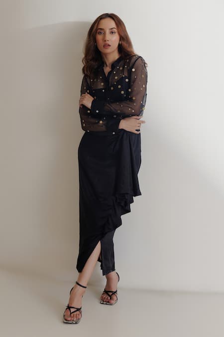 Kavya Singh Kundu Black Organza Sequins Split V-neck Luna Shirt Online at Aza Fashions Kavya Singh Kundu_Black Organza Sequins Split V-neck Luna Shirt _Online_at_Aza_Fashions