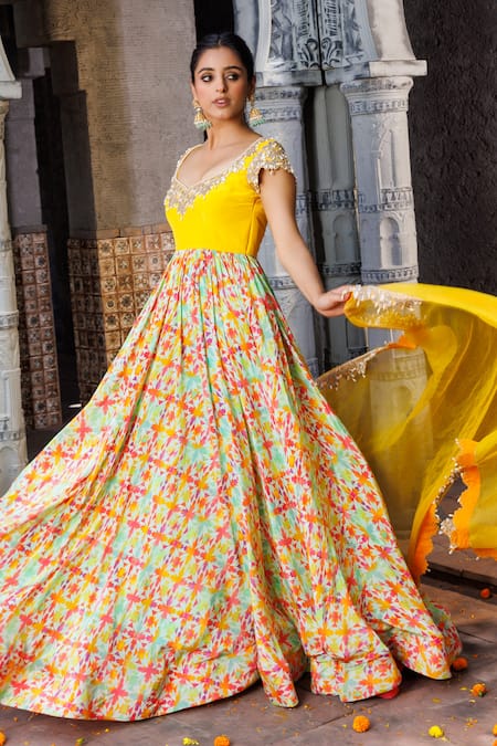 Elena Singh_Yellow Crepe Mirrors, Diamonds, Darshana Abstract Print Anarkali With Dupatta _Online_at_Aza_Fashions