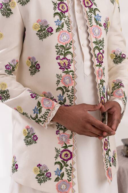 Shop_Tira By Naresh Raj_Ivory Chanderi Silk Embroidered Dahlia Bloom Jacket Kurta Set 
