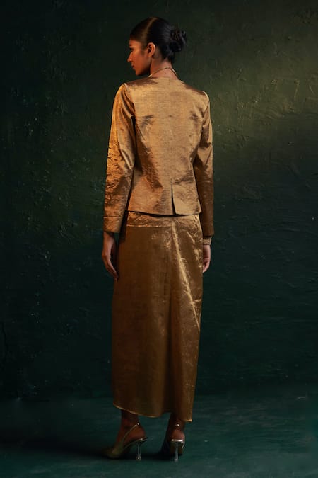 Shop Charkhee Gold Silk, Cotton Tissue Full Sleeve Blazer at Aza Fashions Shop_Charkhee_Gold Silk, Cotton Tissue Full Sleeve Blazer _at_Aza_Fashions