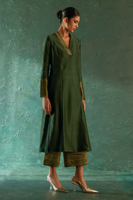 Buy_Charkhee_Green Chanderi, Cotton V-neck Kurta Palazzo Set 