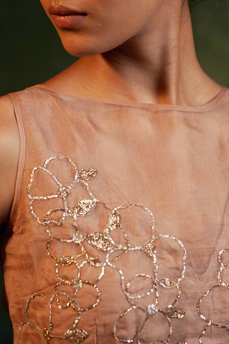 Charkhee Brown Organza, Cotton Embroidery, Zari, Mirrors, 3d Floral Applique Lehenga Set at Aza Fashions Charkhee_Brown Organza, Cotton Embroidery, Zari, Mirrors, 3d Floral Applique Lehenga Set _at_Aza_Fashions