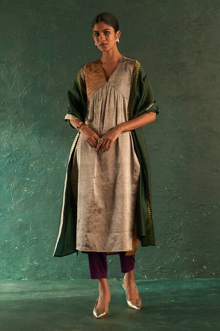Shop_Charkhee_Gold Kurta Silk Tissue Embroidered Dori Work V Neck Color Block Set _Online_at_Aza_Fashions