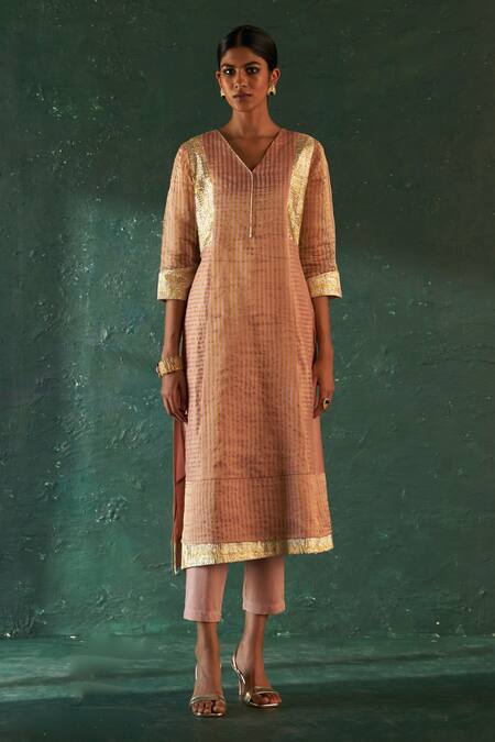 Buy_Charkhee_Pink Silk, Cotton Satin, Chanderi Gota Patti V-neck Paneled Straight Kurta Set 