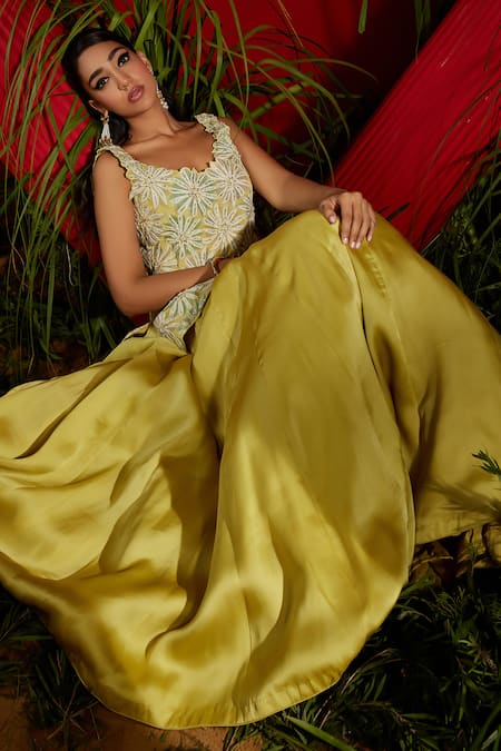 Shreeka Green Georgette, Silk Satin, Organza, Net Crystals, Embroidery Kurta Skirt Set at Aza Fashions Shreeka_Green Georgette, Silk Satin, Organza, Net Crystals, Embroidery Kurta Skirt Set _at_Aza_Fashions